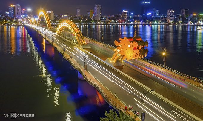 6caurongdanang1379162997203816-1164-9412-1656717700_680x408 Da Nang lacks nightlife entertainment