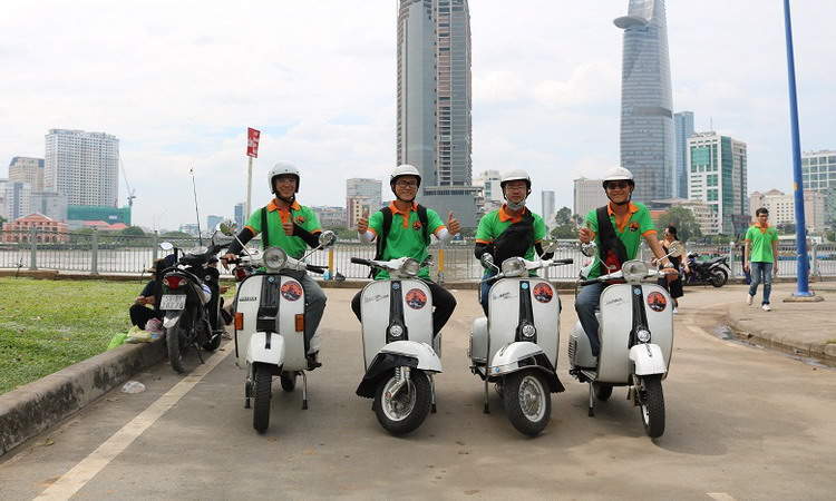 Saigon Vespa Tour