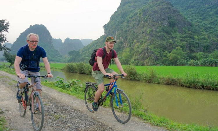 Authentic Vietnam Tour