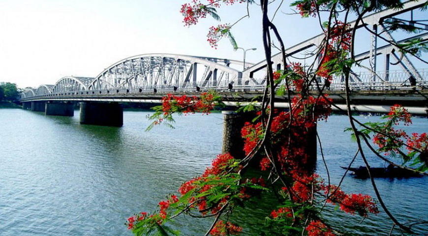 Hoian - Hue Tour