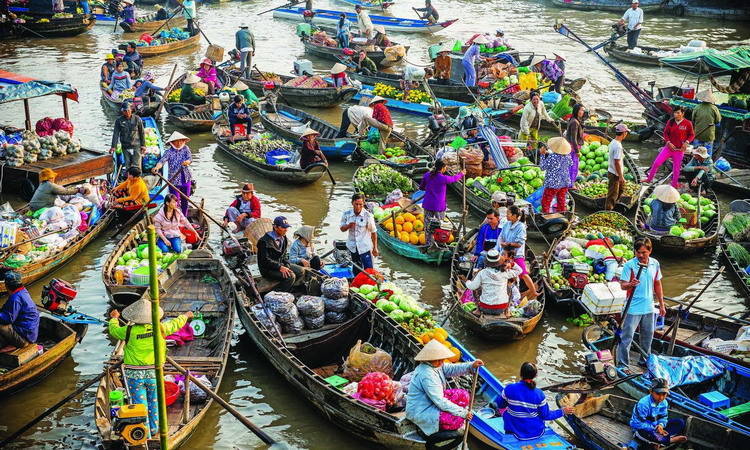 Best of Vietnam & Laos Tour