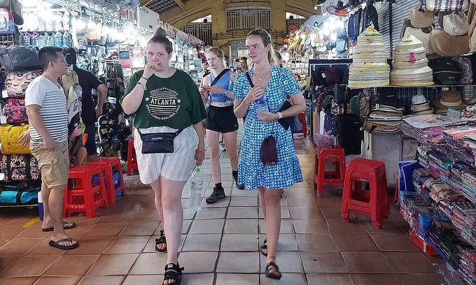 294257809725163308764173821548-6303-8639-1658730947_680x408 Vietnam lags behind Southeast Asian neighbors in tourism recovery