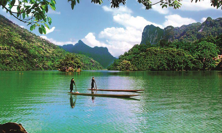 Off the beaten track North Vietnam | 10 days 9 nights