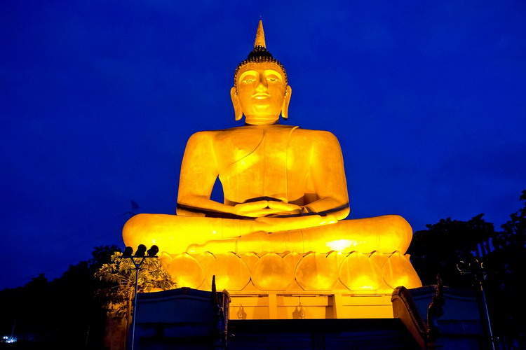 Pakse Golden Buddha