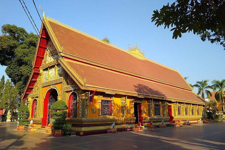 Wat Si Muang