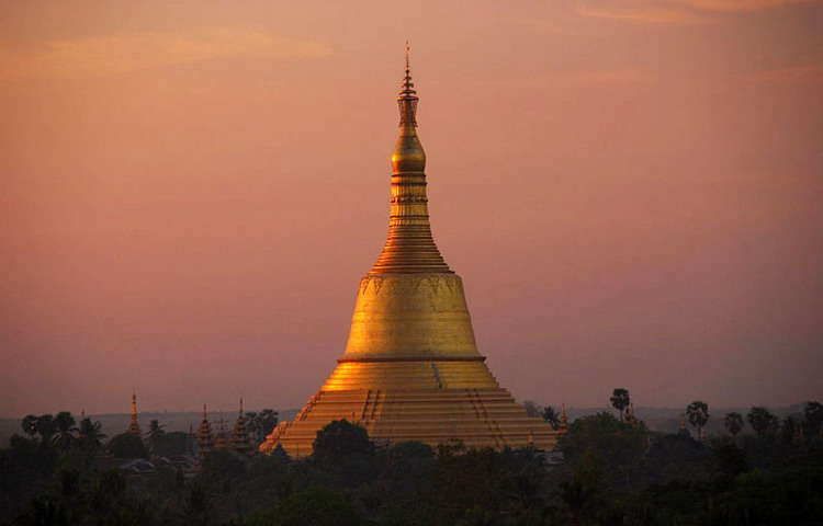 Shwemawdaw_Pagoda