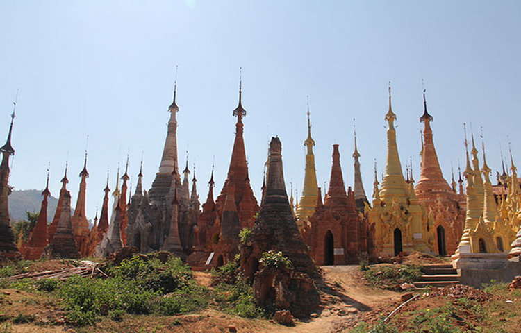 ancient stupas in Indein