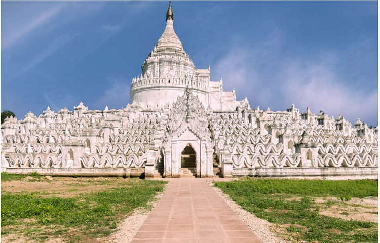 Hsinbyume-Pagoda