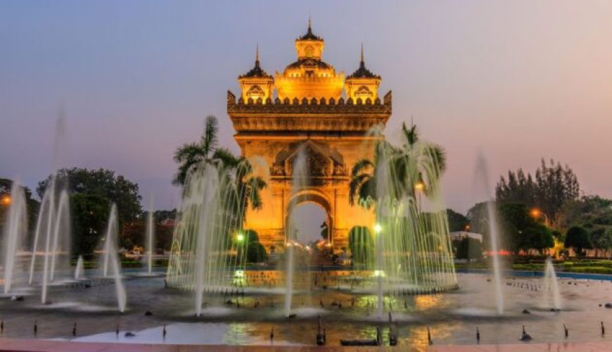 Patuxai Monument in Vientiane Capital Gets MakeoverPatuxai Monument in Vientiane Capital Gets Makeover