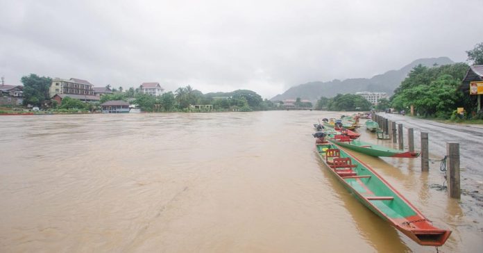 Vang Vieng Forced to Suspend Tourism Activities Amid Torrential Rain and Floods
