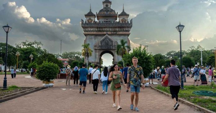 Lao Prime Minister Orders Exploration of Multiple-Entry Tourist Visas to Boost Tourism Lao Prime Minister Orders Exploration of Multiple-Entry Tourist Visas to Boost Tourism
