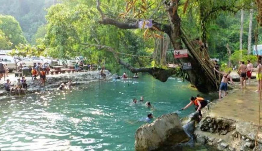 Noisy Music at Laos Tourist Sites Irk Nature-Loving Visitors